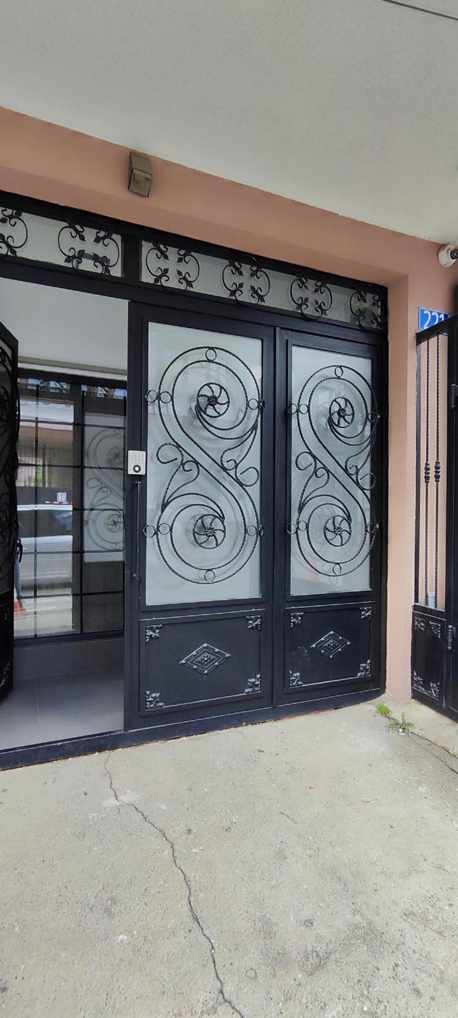 Oldtown Prishtina Apartments プリシュティナ エクステリア 写真